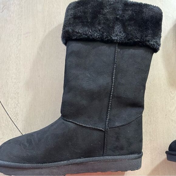 Arizona Women's Susie Sequoia‎  Booties, Color Black, Size 9M - Picture 11 of 12